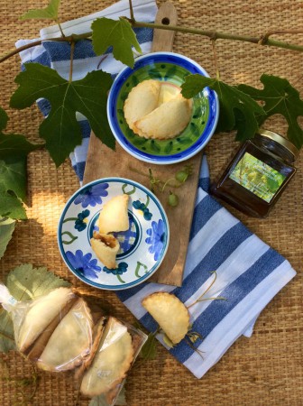 Biscotti Artigianali di sola pasta frolla Con Confetture e Marmellate di Eccellenza